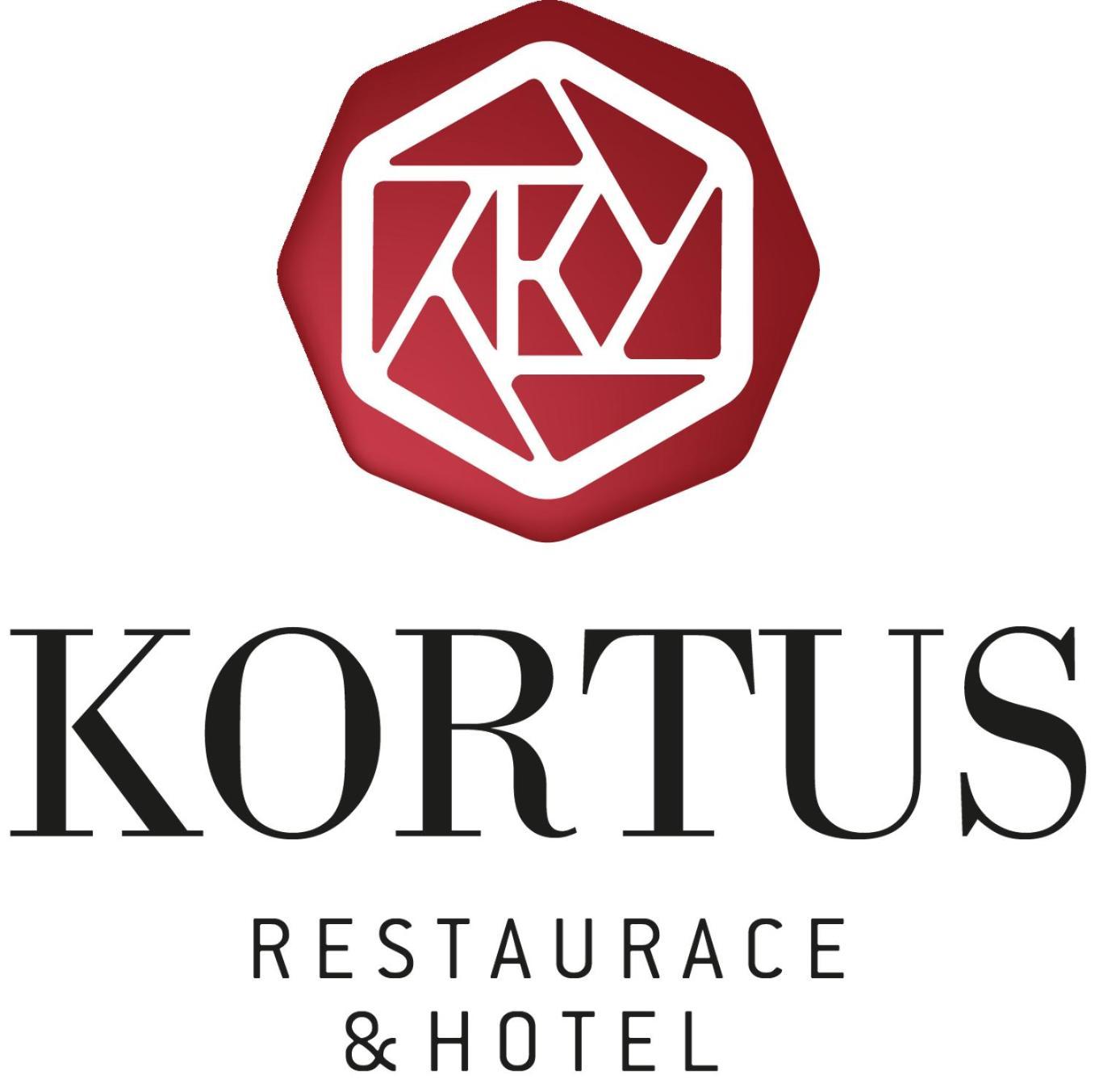 Kortus Готель Єтршиховіце